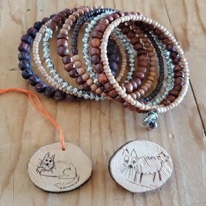 Lot of Wood jewelry: cat pendant, dog broach, bead bracelet
